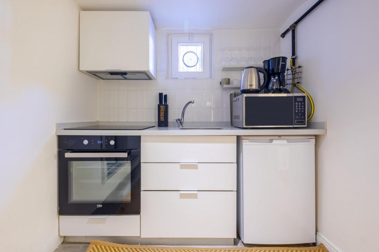 Vibrant Flat 5 Minutes Walk To Istiklal In Beyoglu Lejlighed Istanbul Eksteriør billede